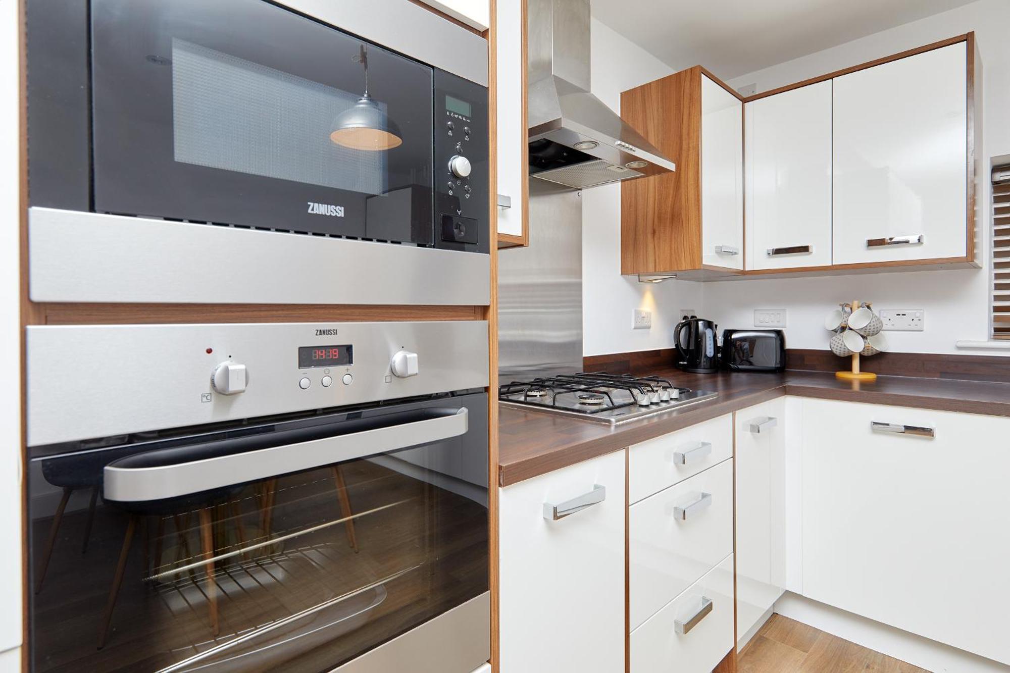 City Centre - Train Station Roof Terrace House 3 Bed *